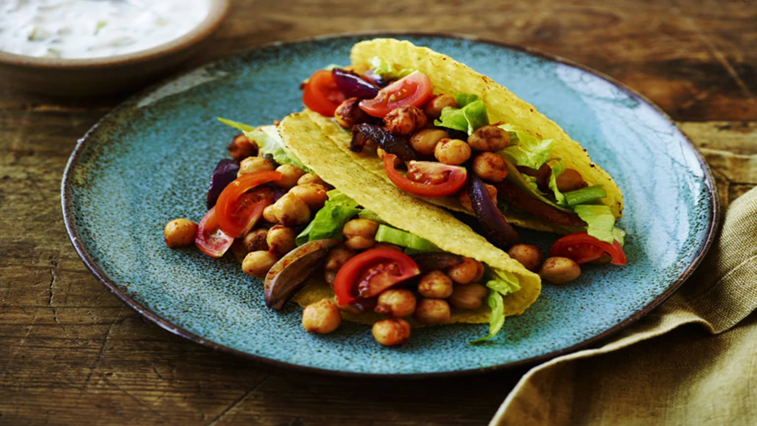 mediterranean chickpea tacos